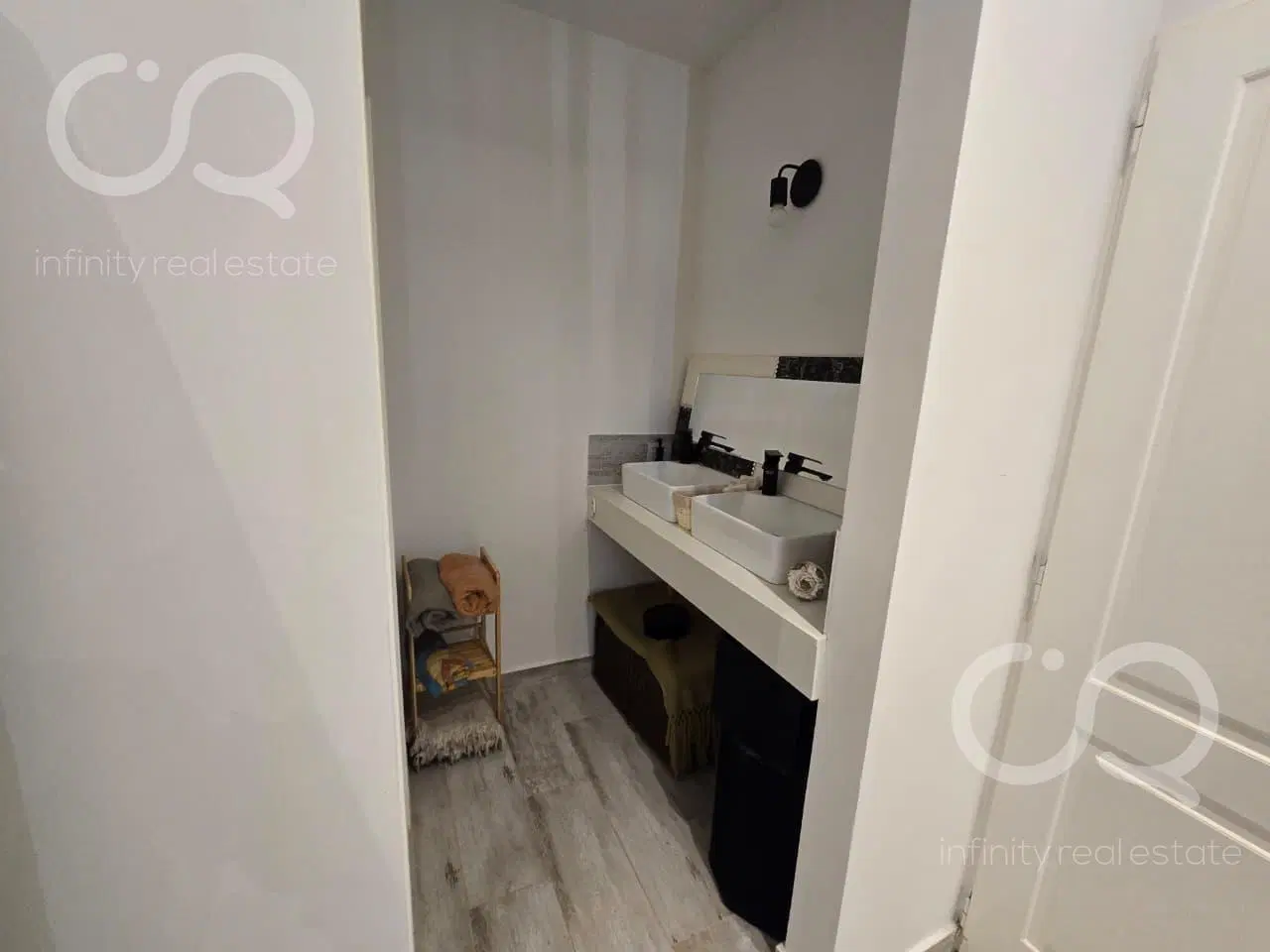 Casa en alquiler en Barrio cerrado Santo Domingo 5 ambientes 4 Baños Vista a la laguna 5