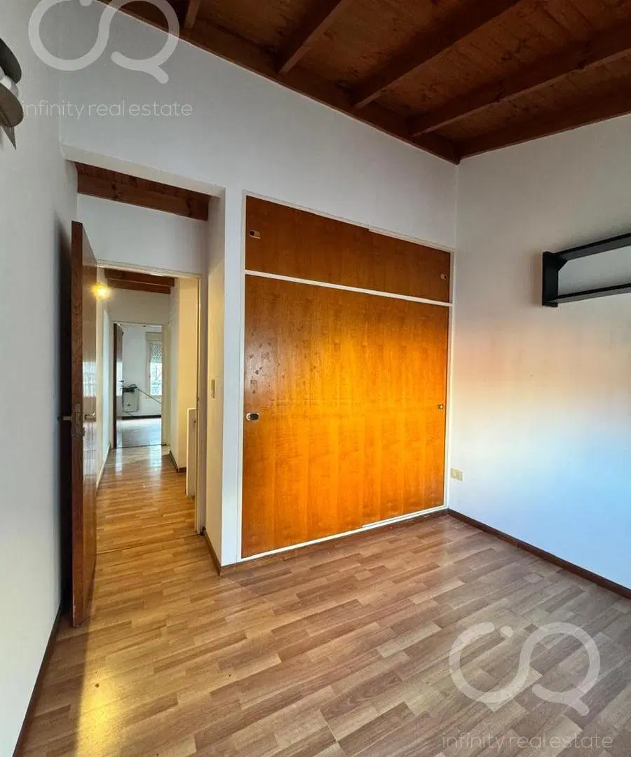 OPORTUNIDAD!! VENTA DUPLEX EN HERMOSA ZONA DE RAMOS MEJIA 3