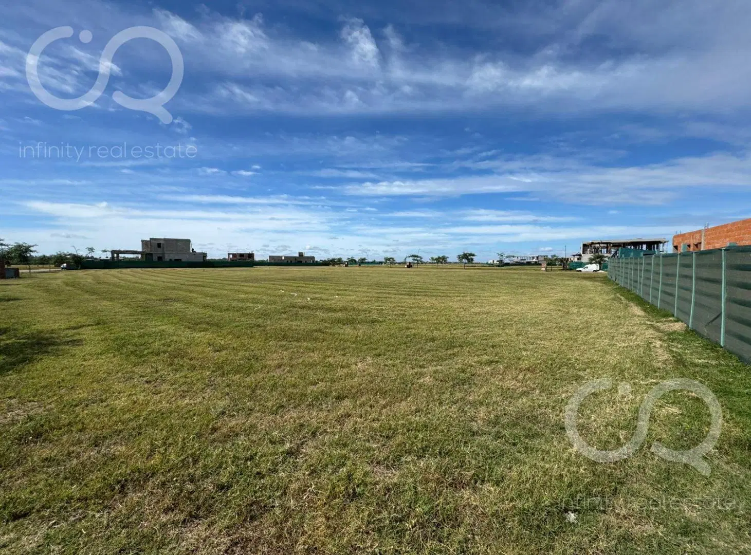 Terreno en venta en Barrio Amarras, Puertos del Lago 4