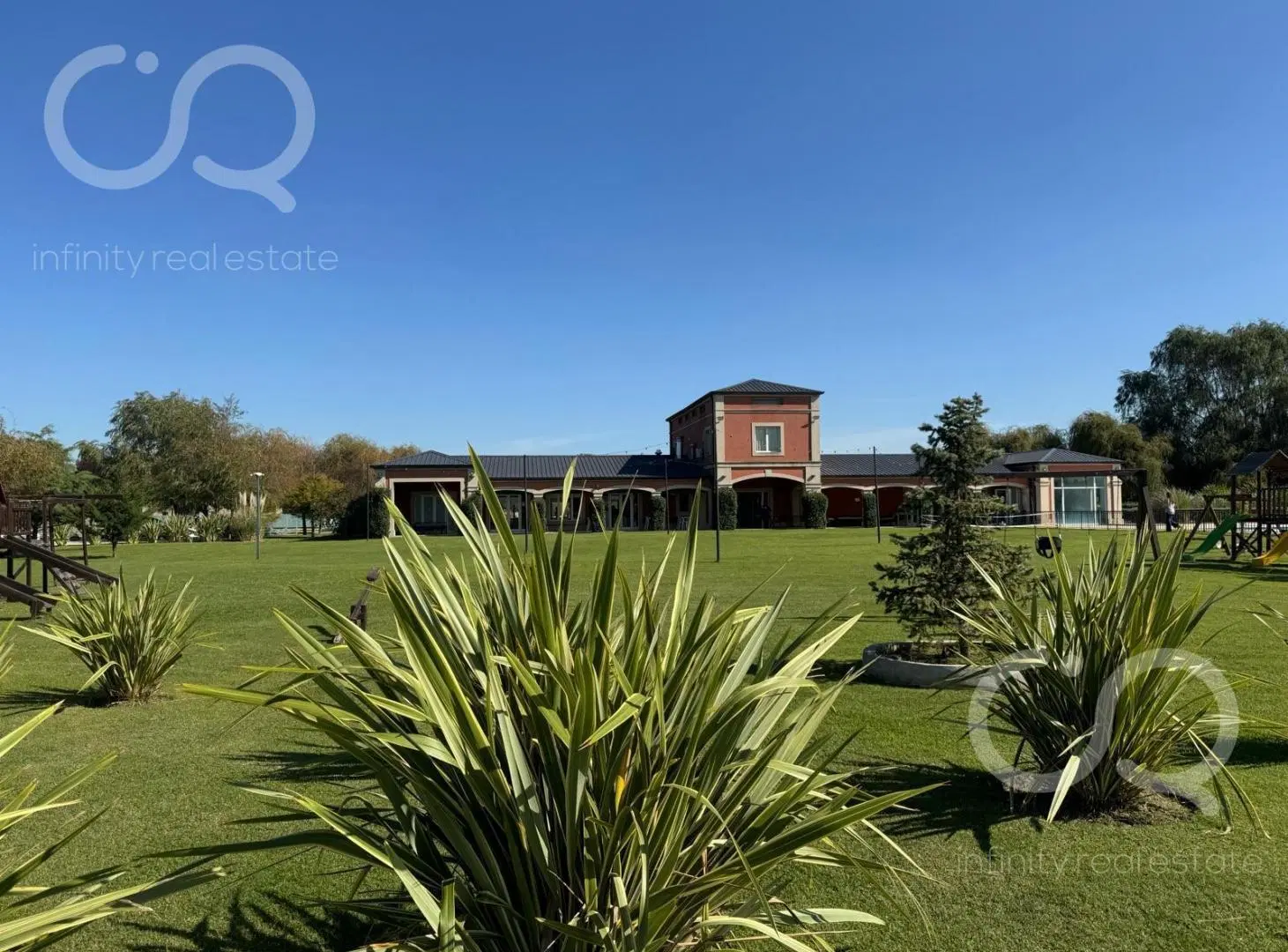 Terreno en Barrio Fincas de San Vicente - Sporting Club 2