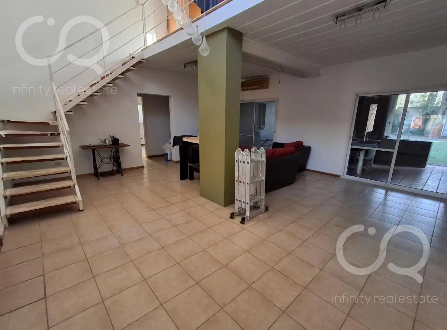 Casa en alquiler en Barrio Bermudas - Pilar 5