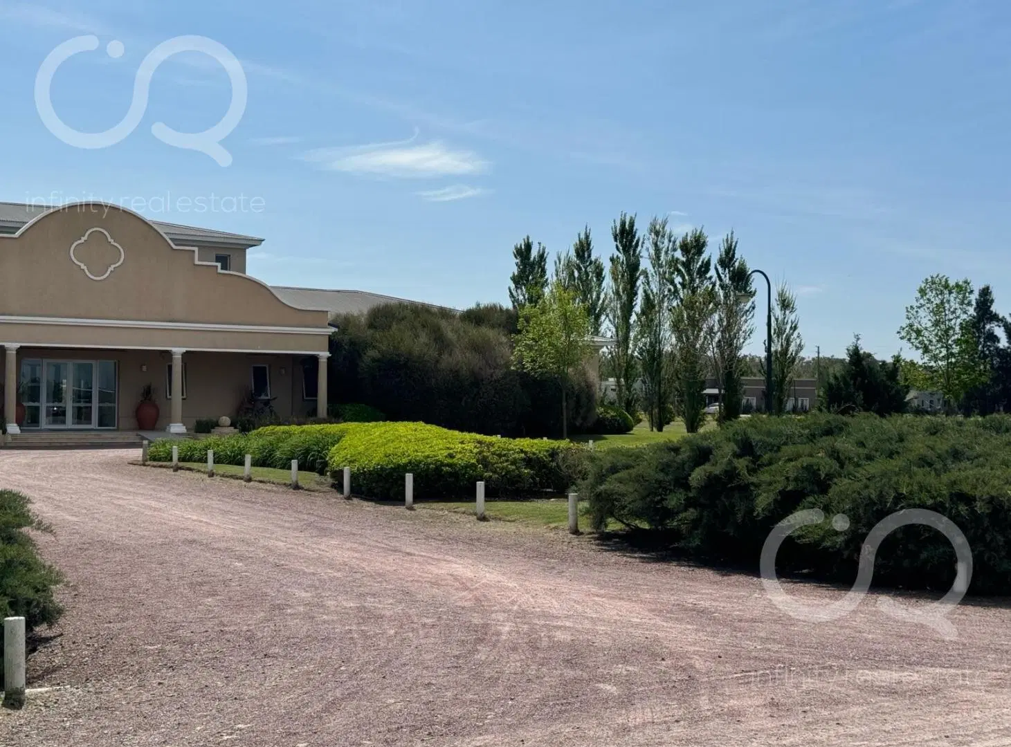 Venta de Terreno en Barrio Fincas de San Vicente sector Laguna 4