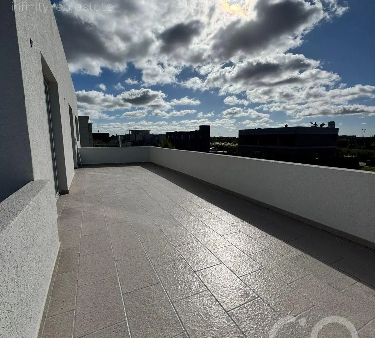 OPORTUNIDAD CASA VENTA PUERTOS DEL LAGO- (NORDELTA 2 ESCOBAR) 5