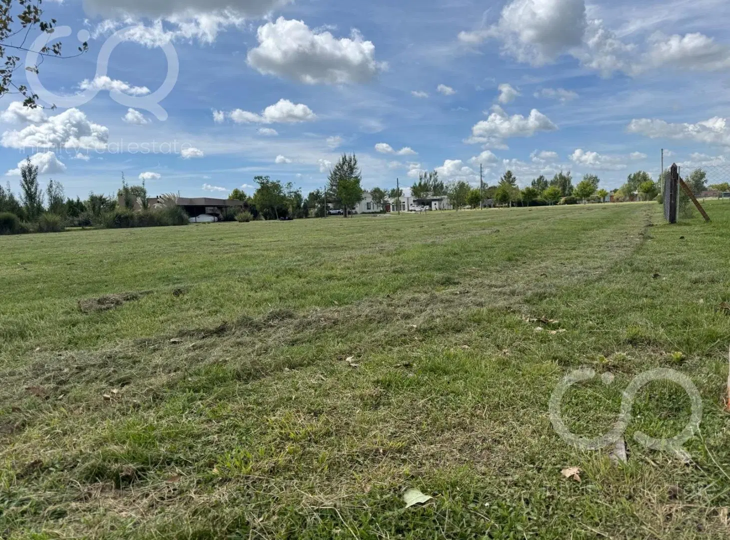 Terreno en venta financiado Barrio Fincas de San Vicente 2