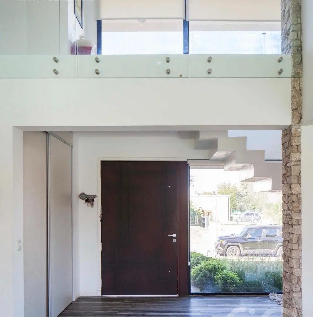 Casa - Village Plaza 4