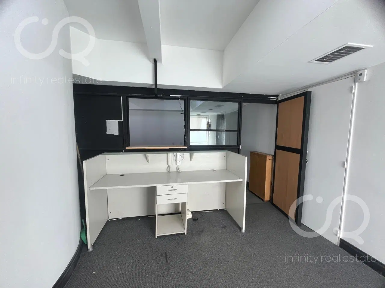 ALQUILER OFICINA COMERCIAL MICROCENTRO-PISO ENTERO 3