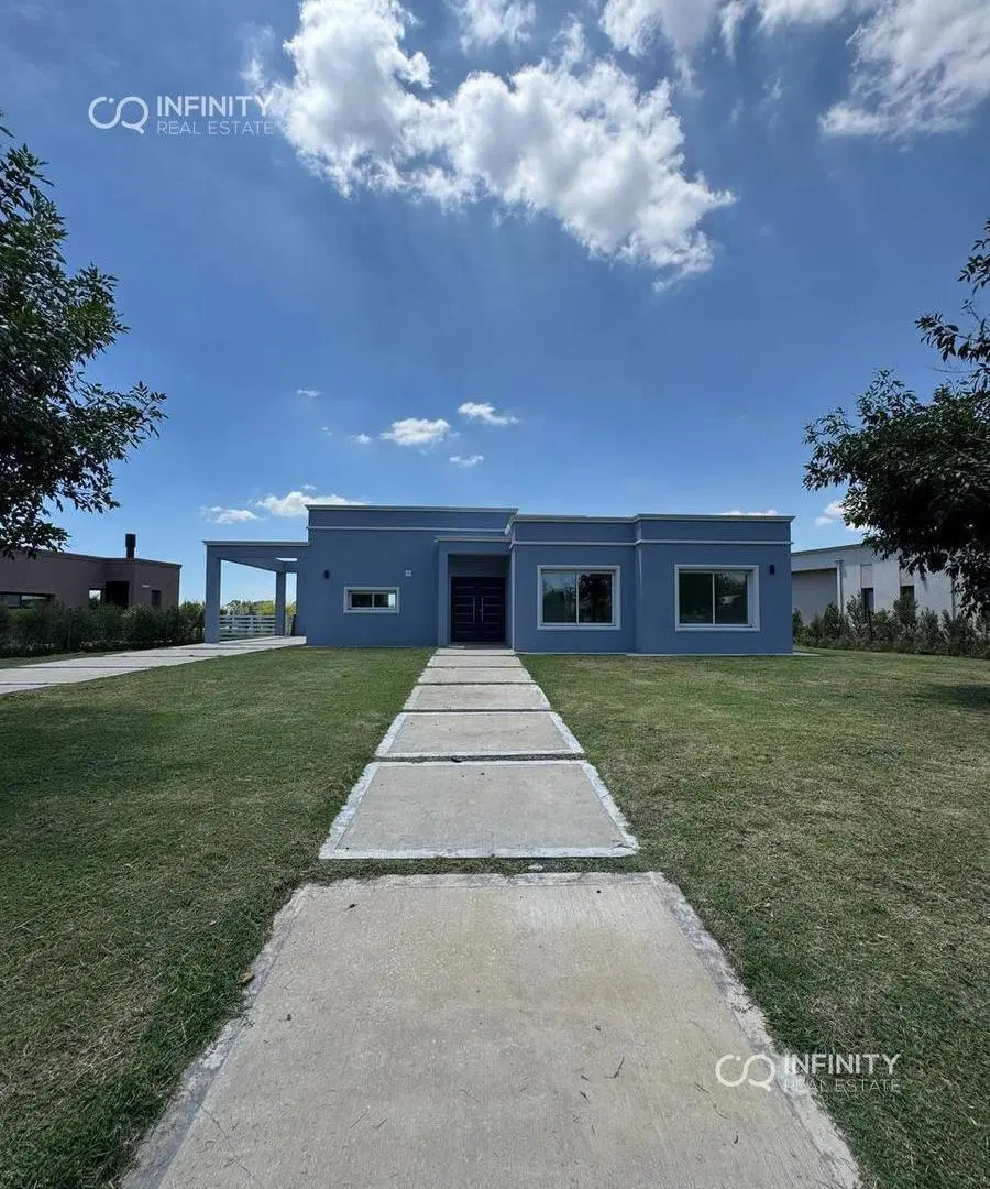 Casa en venta en Area 1 - San Sebastián 2