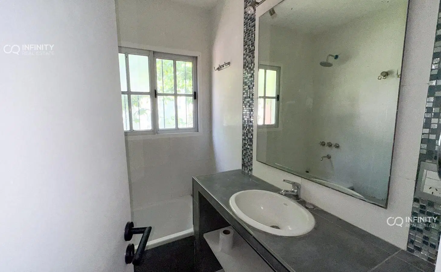 VENTA Casa Don Torcuato 4 AMB PATIO PARRILLA TERAZA - FINANCIA 2