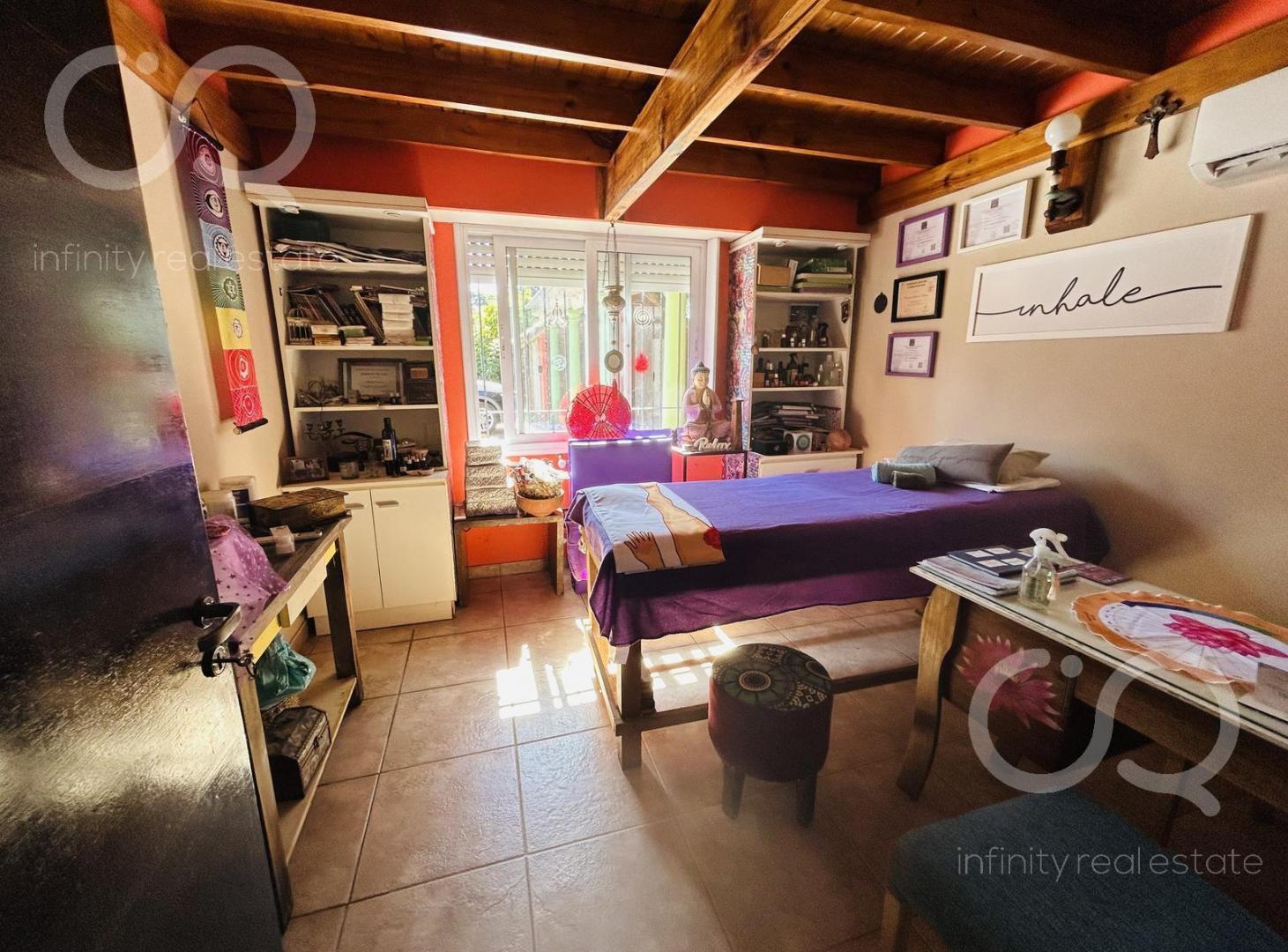 Foto de Venta - Casa para dos familias - Parque - Piscina - Zona de Quintas, imagen 3