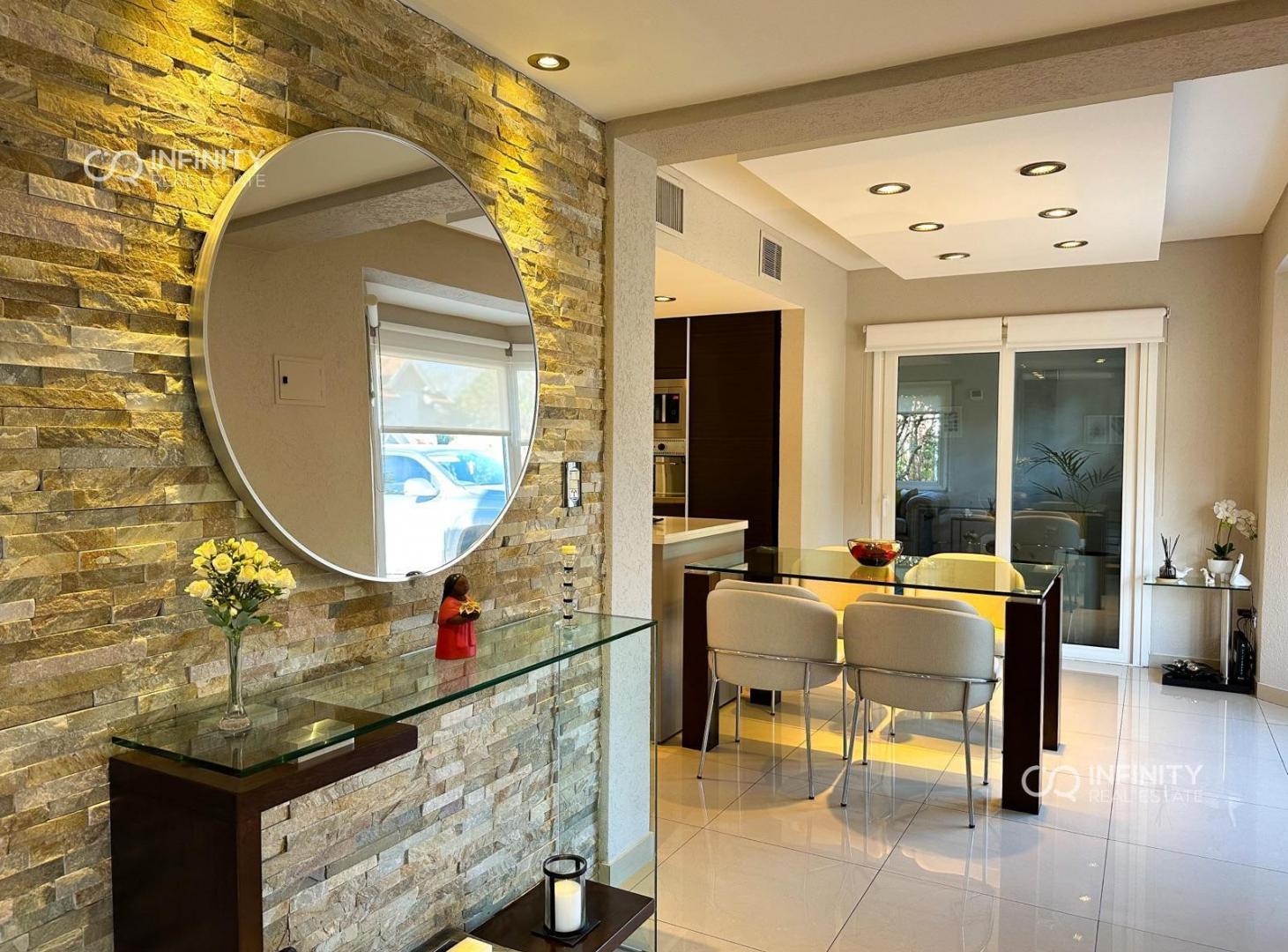 Foto de CASA EN VENTA 4 AMBIENTES ECHEVERRIA DEL LAGO CANNING APTO CRÉDITO, imagen 1