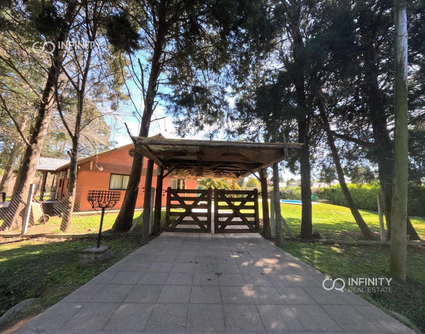 Foto de Casa en venta 5 ambientes con gran parque- Parque Sakura, Pavon con, imagen 3