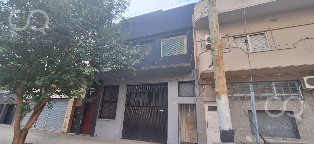 Foto de Deposito Casa en Monte Castro, imagen 1