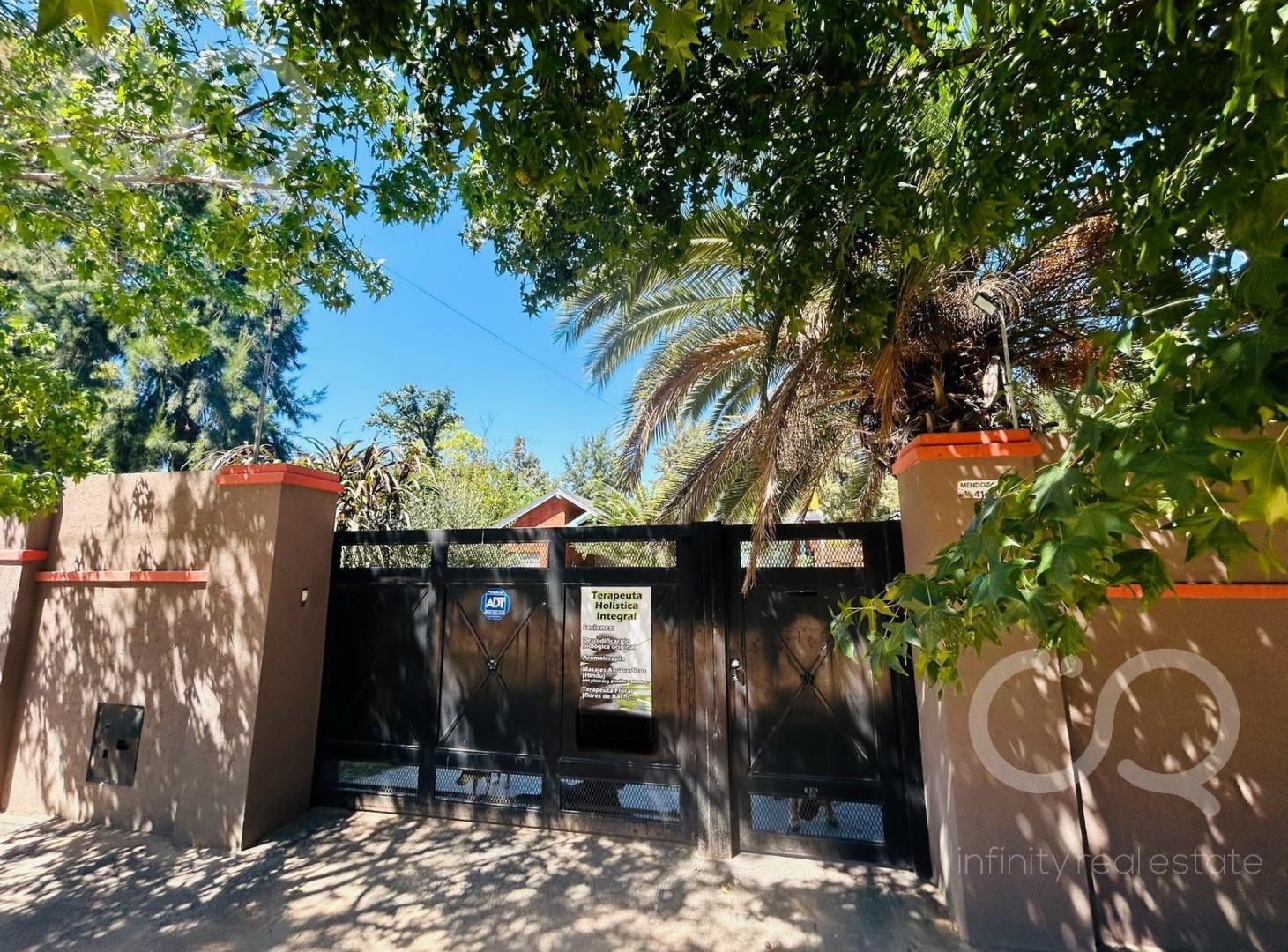 Foto de Venta y/o permuta - Casa para dos familias - Parque - Piscina - Zona de, imagen 5