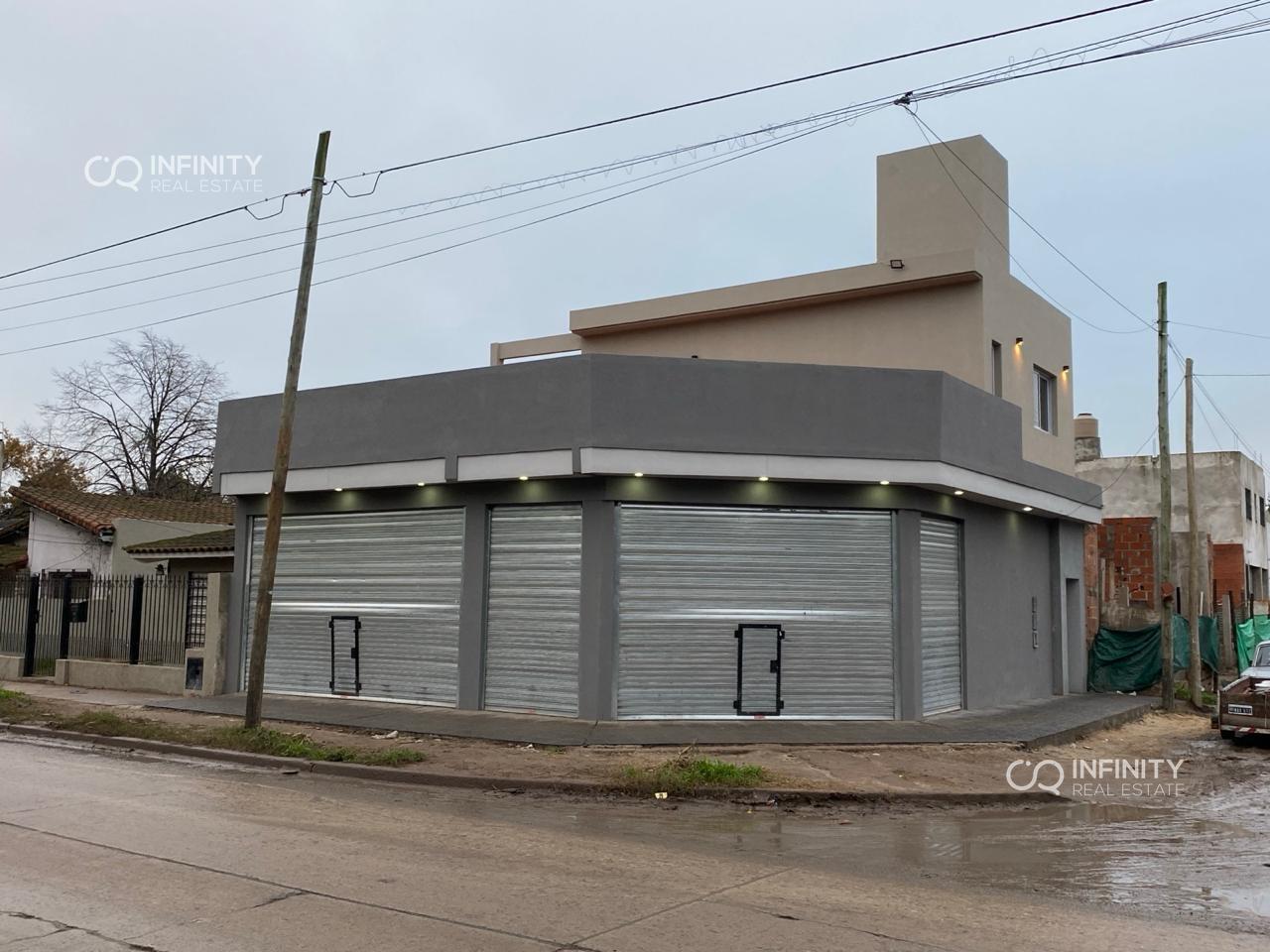 Foto de Venta Excelente Local muy luminoso en Paso Del Rey- Zona comercial, imagen 2