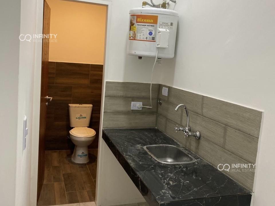Foto de Venta Excelente Local muy luminoso en Paso Del Rey- Zona comercial, imagen 3
