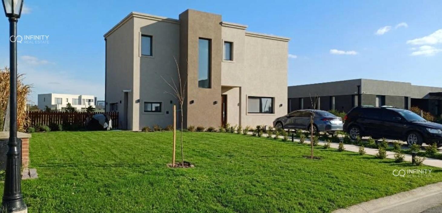 Foto de Venta Casa San Sebastián Área 7, imagen 3
