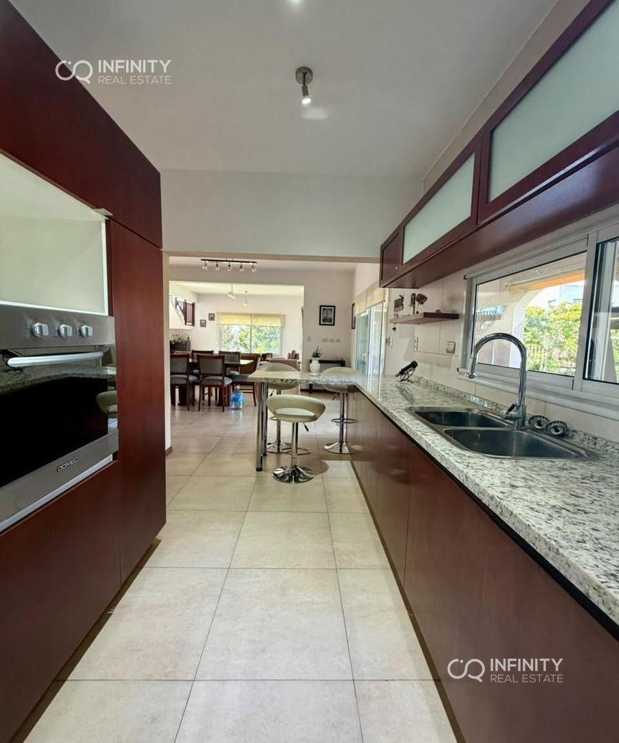 Foto de Casa a la venta 5 ambientes APTO CREDITO, imagen 5