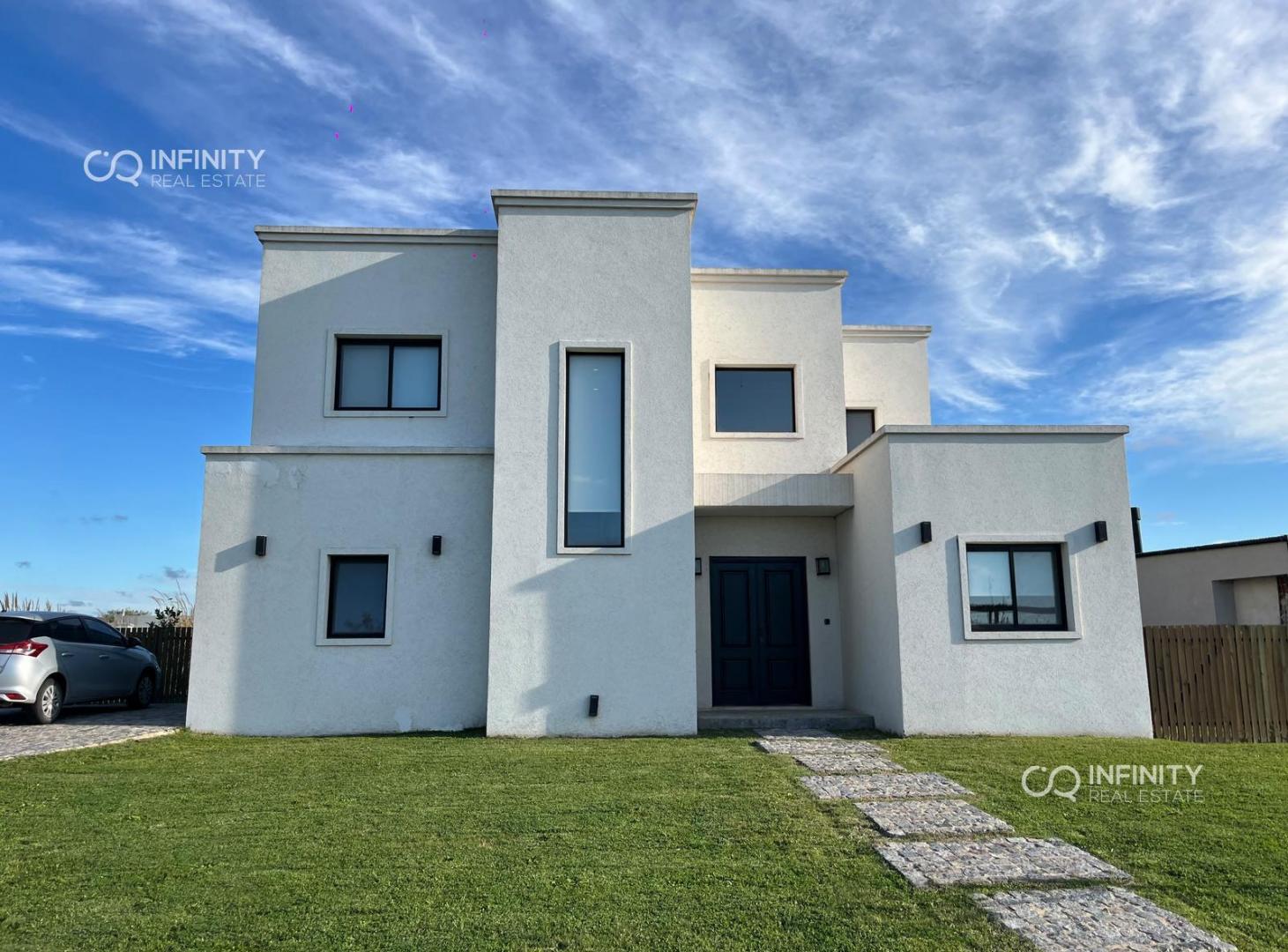 Foto de Casa en Venta San Sebastián Área 7, imagen 1