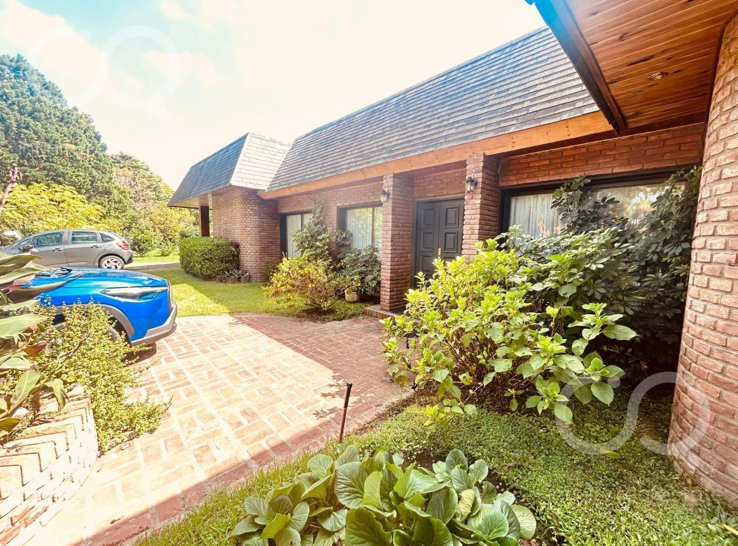 Foto de Venta-permuta - hermosa casa sobre dos lotes 1600 m2 en Pilar del Lago, imagen 4