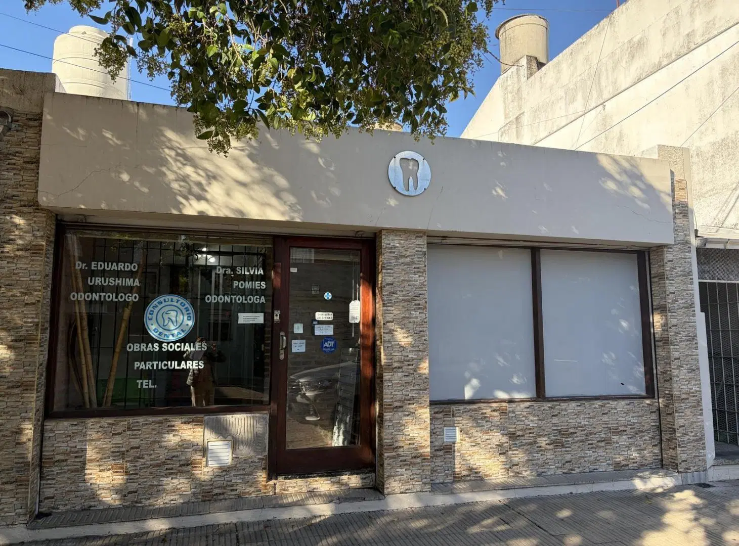 Excelente Oportunidad en Zona Sur - Casa con local al frente! 2