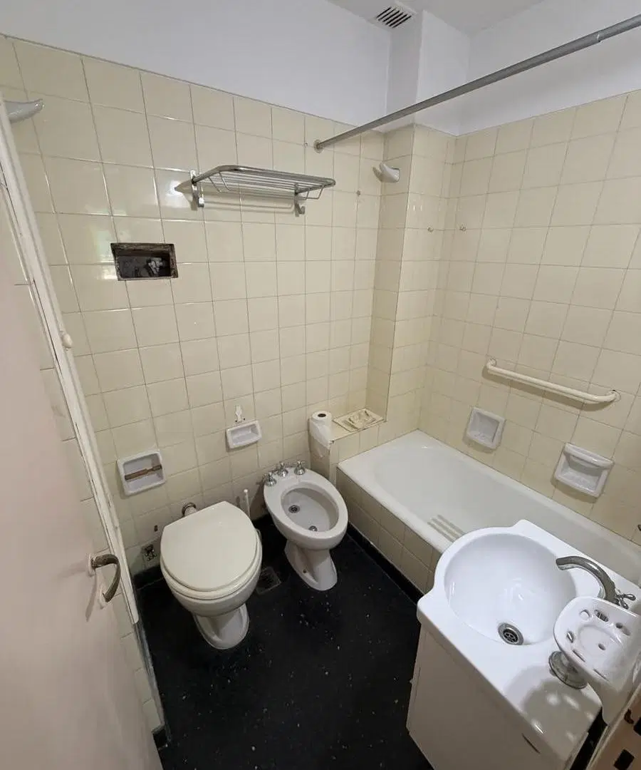 Departamento de 1 dorm en Tucuman e Italia. Balcon Corrido! 2