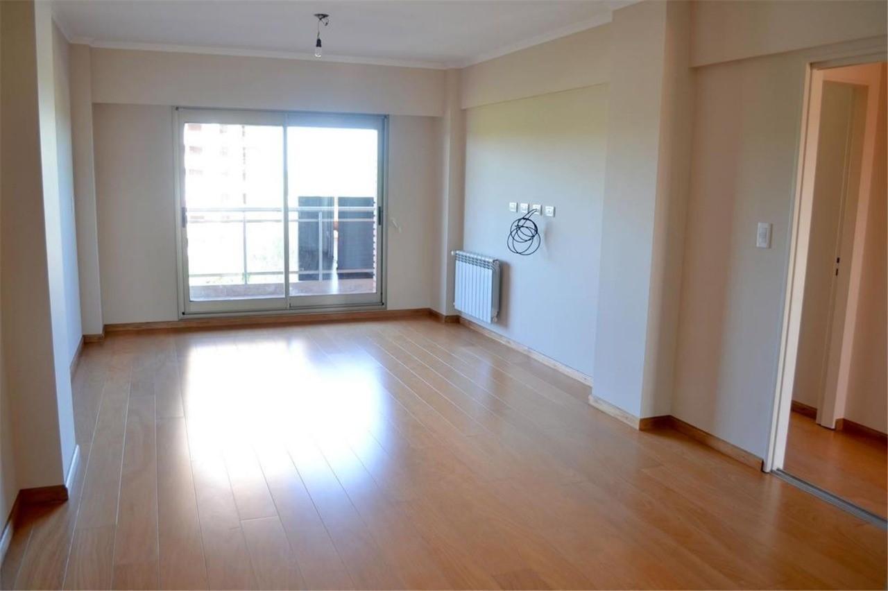 Foto de Departamento en Alberdi - 2 dorm con cochera, imagen 1
