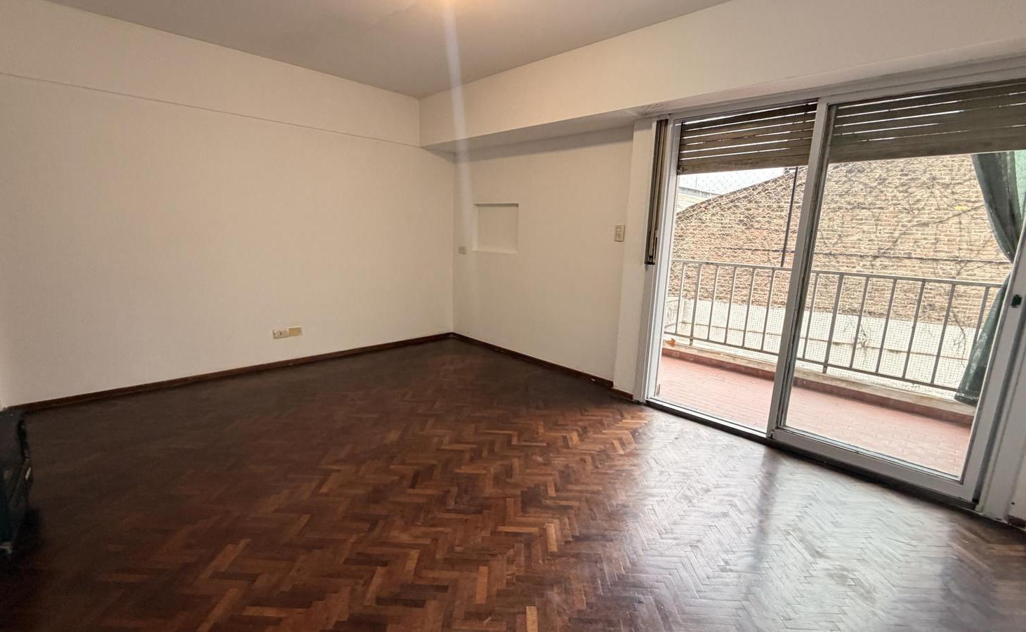 Foto de Departamento Venta 2 Dormitorios Cocina Separada, imagen 3