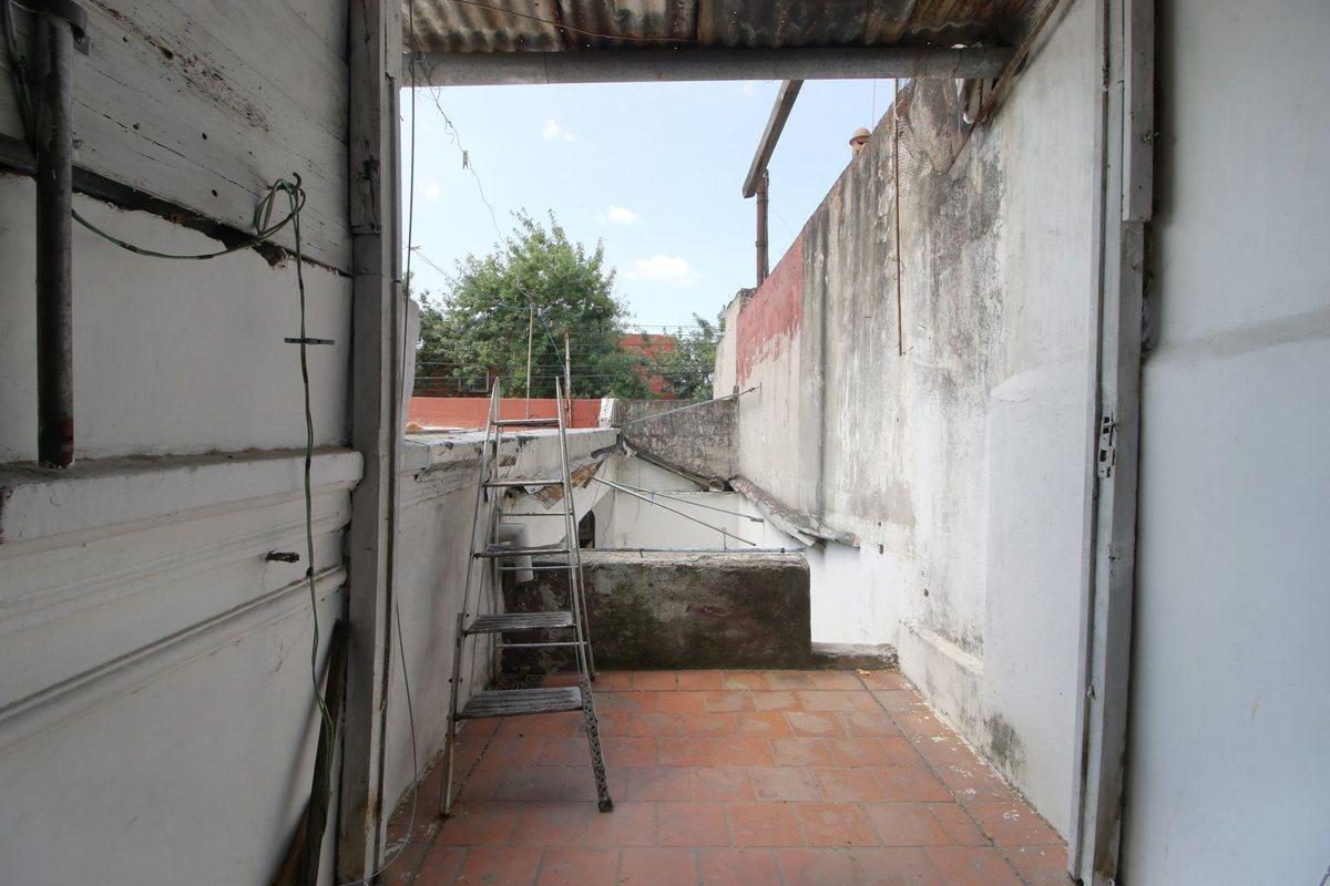 Venta Casa a Reciclar en Lote Propio Paternal 3