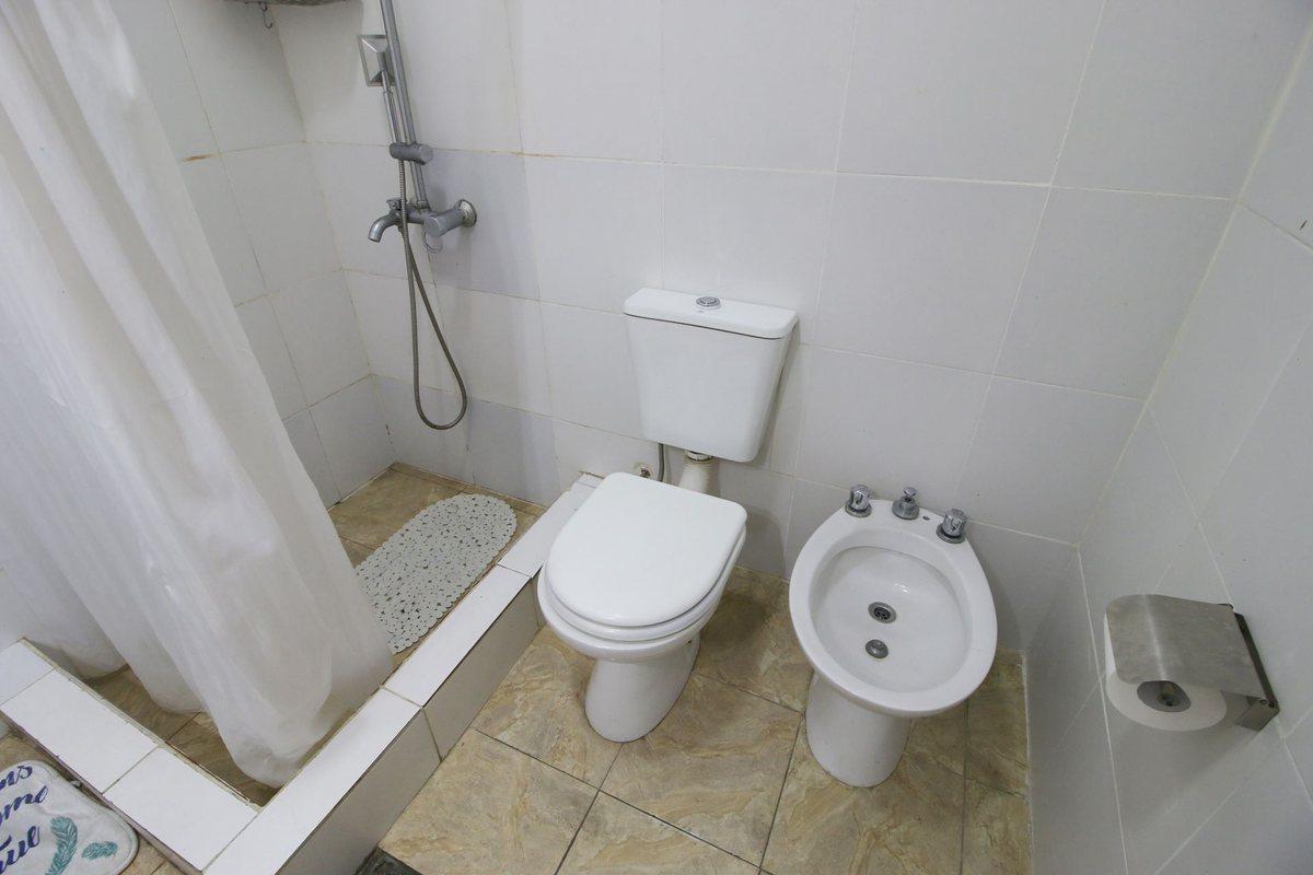 Venta Casa a Reciclar en Lote Propio Paternal 1