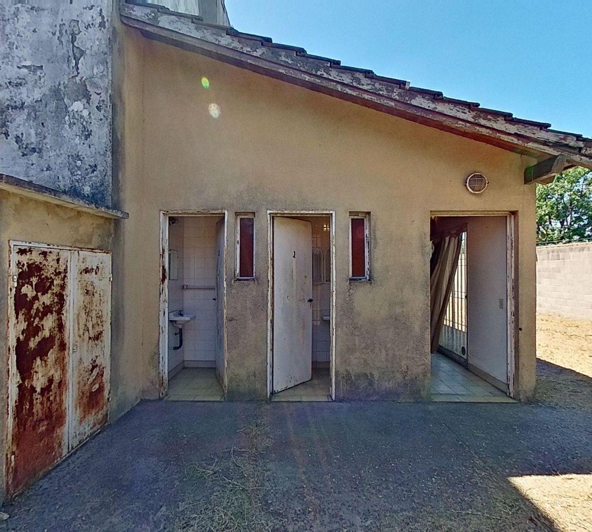 Don Torcuato - Venta Galpón con Depósito 2