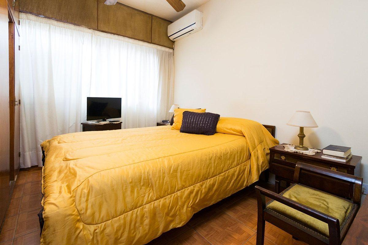 Venta PH Multifamiliar en La Boca 4