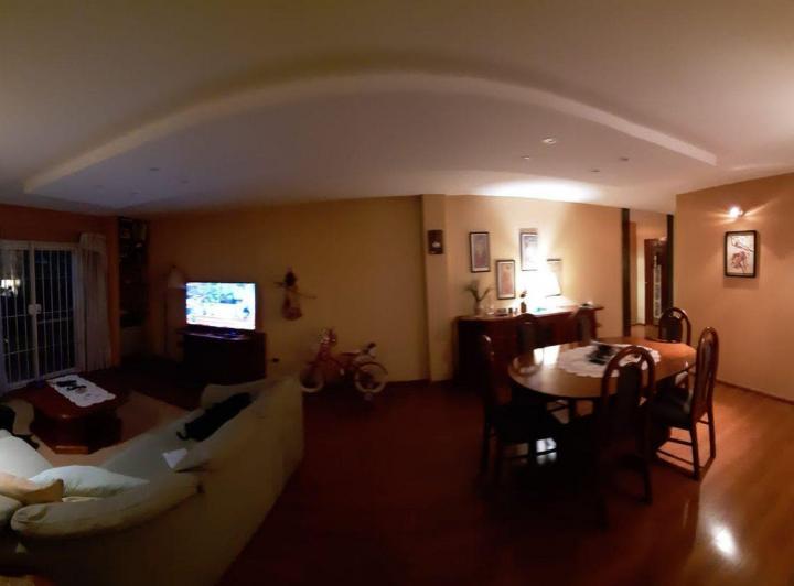 VENTA 4 AMBIENTES, RECICLADO 130 M2 BURZACO 4