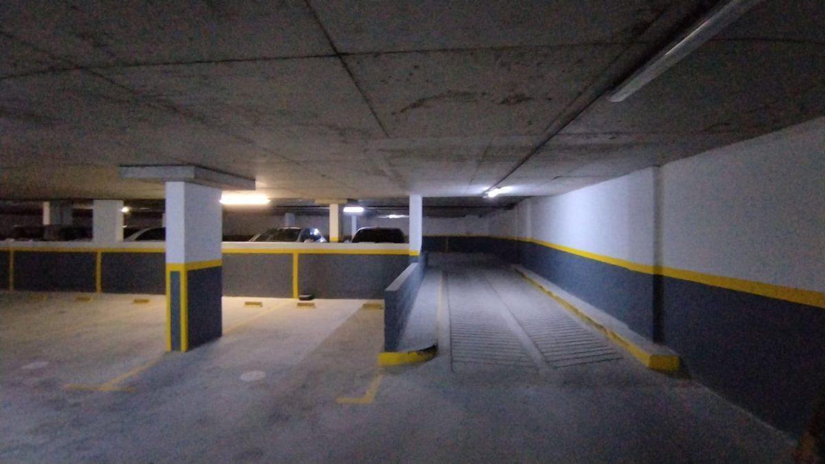 Cochera en Venta - Almagro - Edificio de categoria