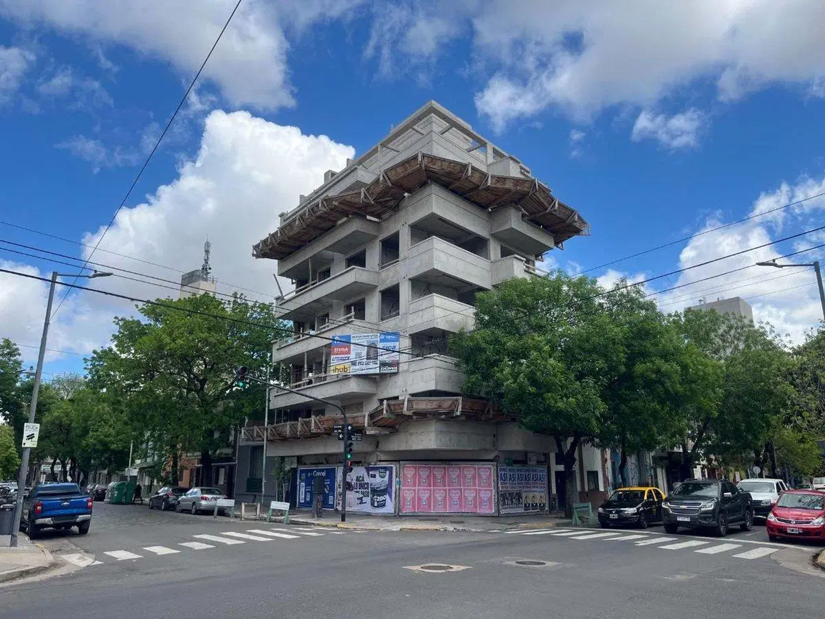VENTA 3 AMB C/BALCON PARRILLA -PALERMO SOHO PISO 2 5