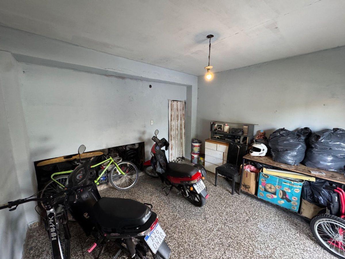 2 casas - lote propio en Avellaneda Oportunidad