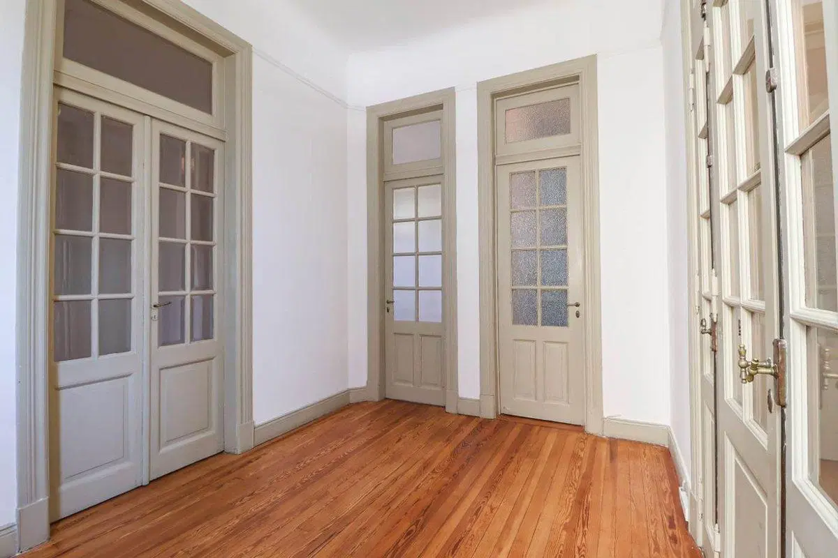 Venta Oficina 4 amb con 2 balcones en Caballito 2