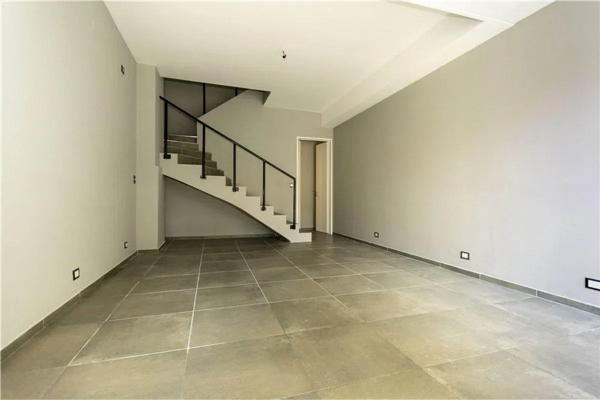 Venta de Local con Oficinas en Villa Crespo 4
