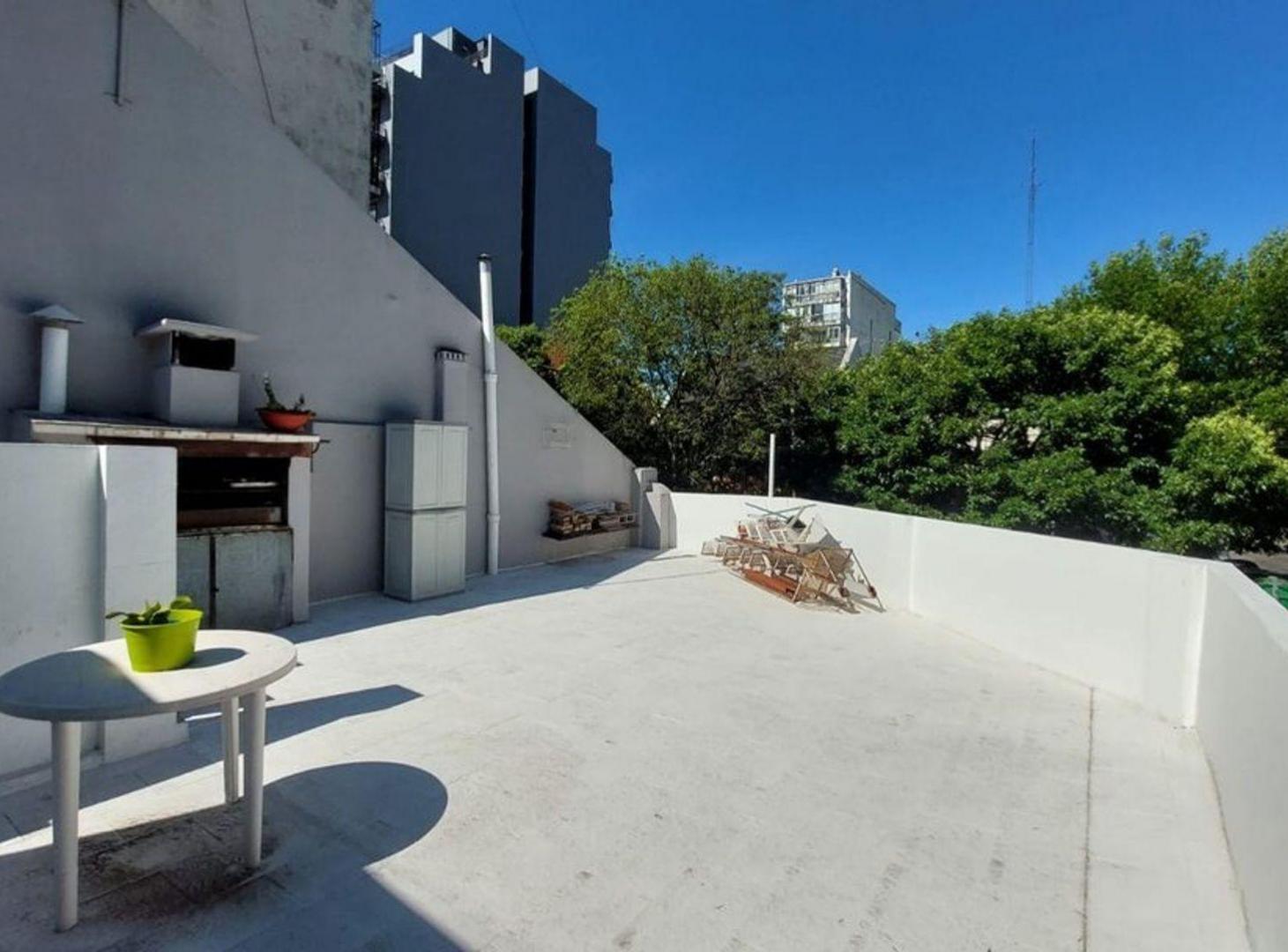 VENTA CASA MULTIFAMILIAR - 2 UNIDADES - FLORESTA