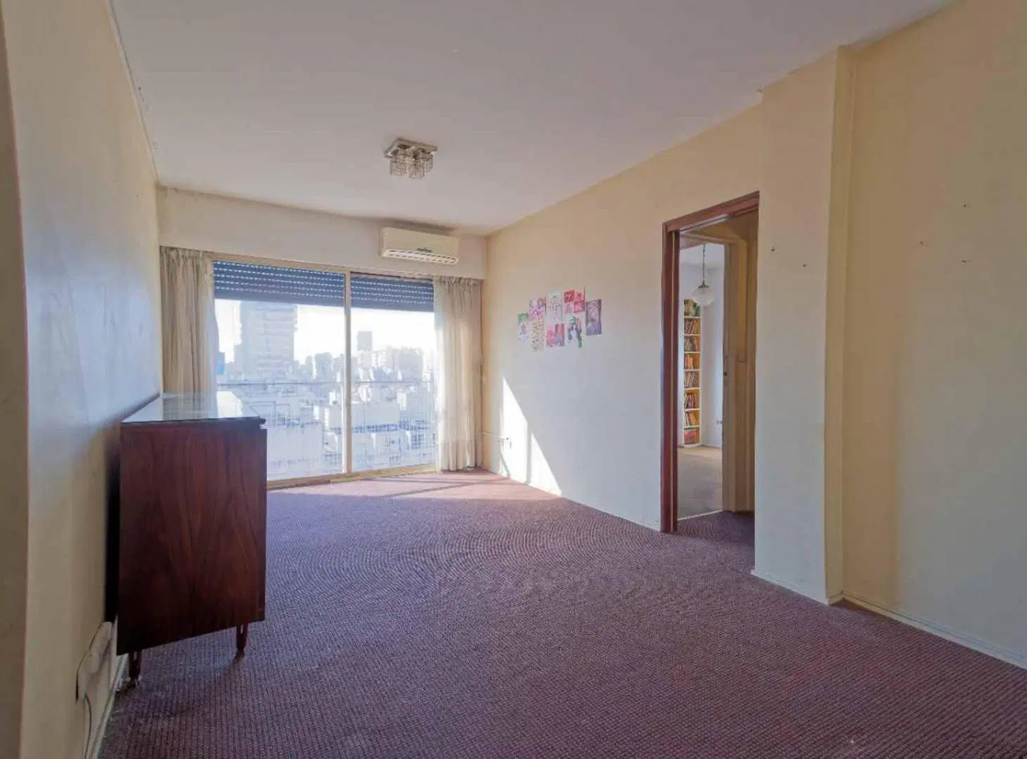 VENTA DE 3 AMBIENTES PISO ALTO RECOLETA 5