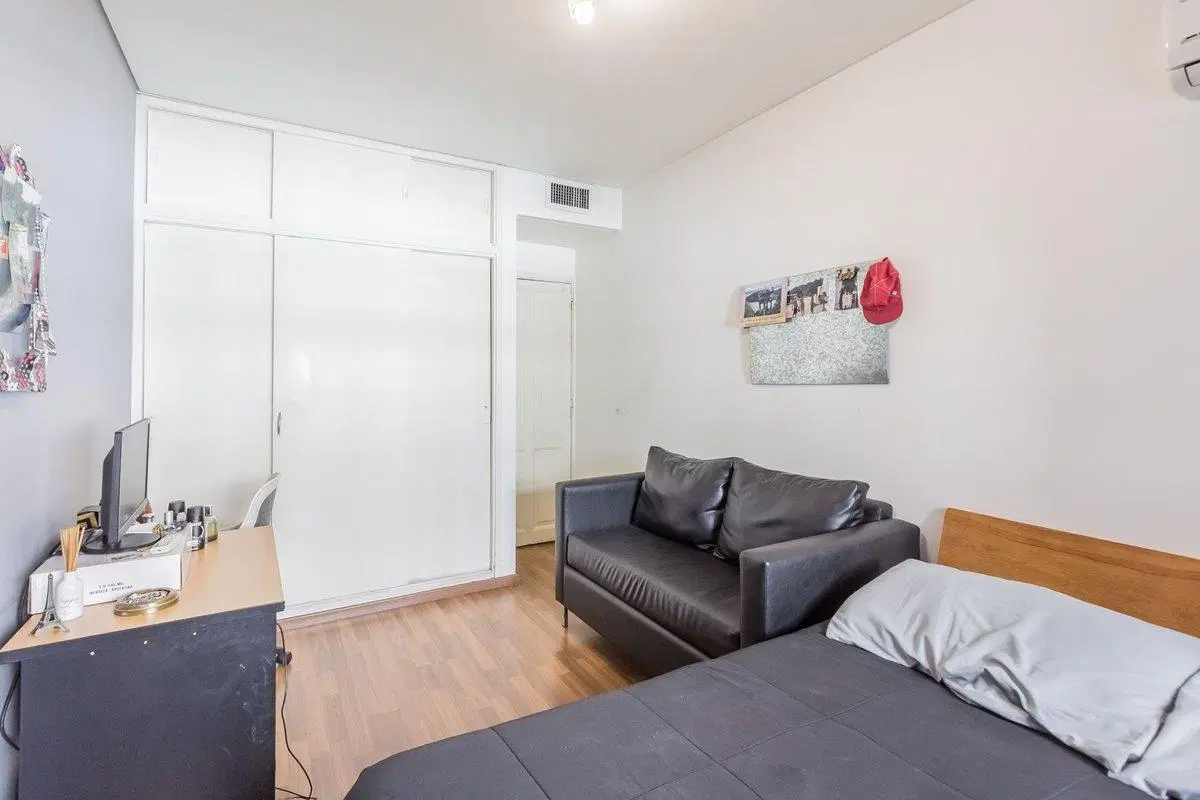 Venta PH 5 ambientes c/ terraza en Chacarita 2