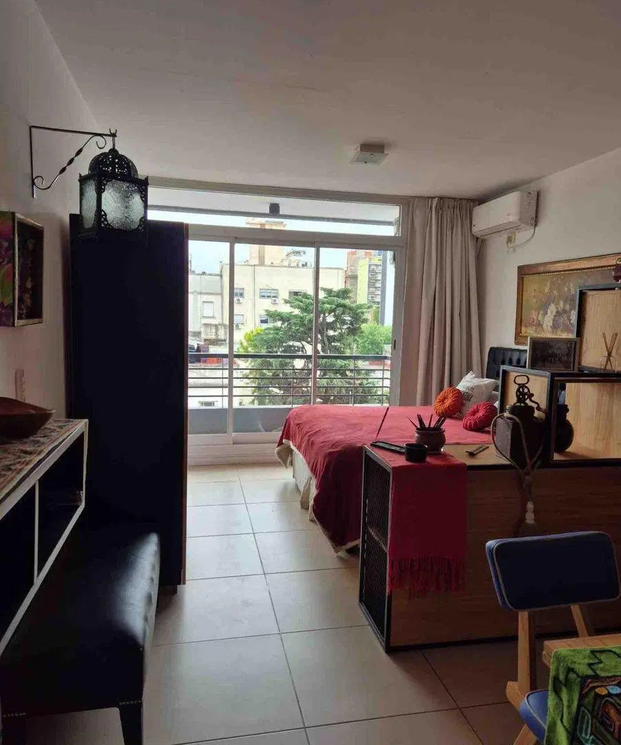 Alquiler Monoambiente Amueblado-Balcon-Monserrat 3