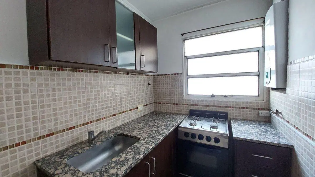 VENTA MONOAMBIENTE C/ BALCON FRANCES EN BALVANERA 2