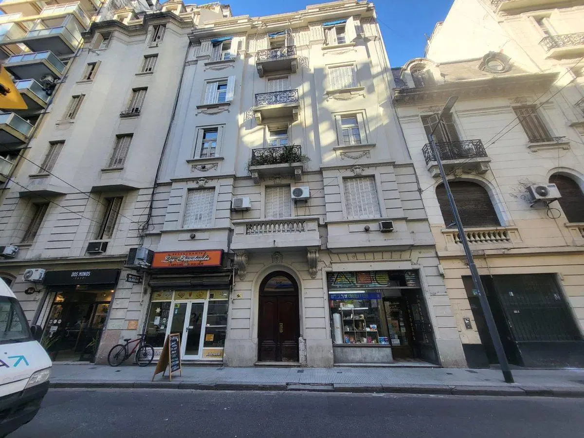 VENTA 5 AMB. RETIRO APTO PROF. CLASICO FRANCES 3