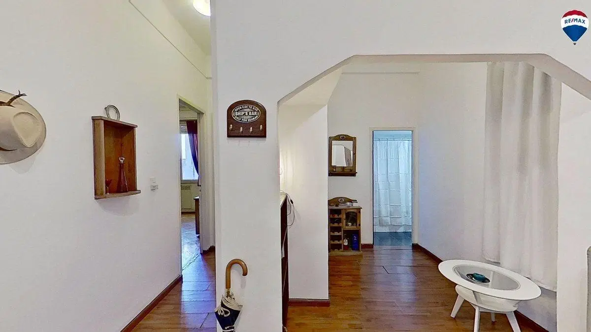 VENTA DEPARTAMENTO TRES AMBIENTES EN BALVANERA 5