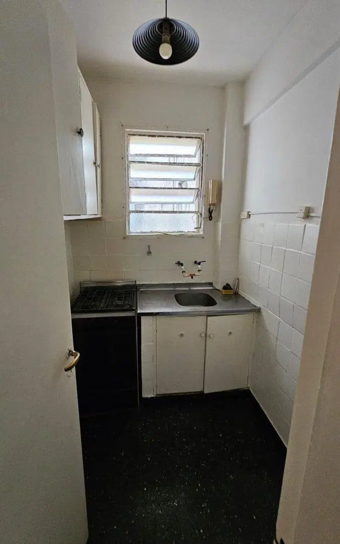 VENTA DEPARTAMENTO 2 AMBIENTES MUY BAJAS EXPENSAS 3