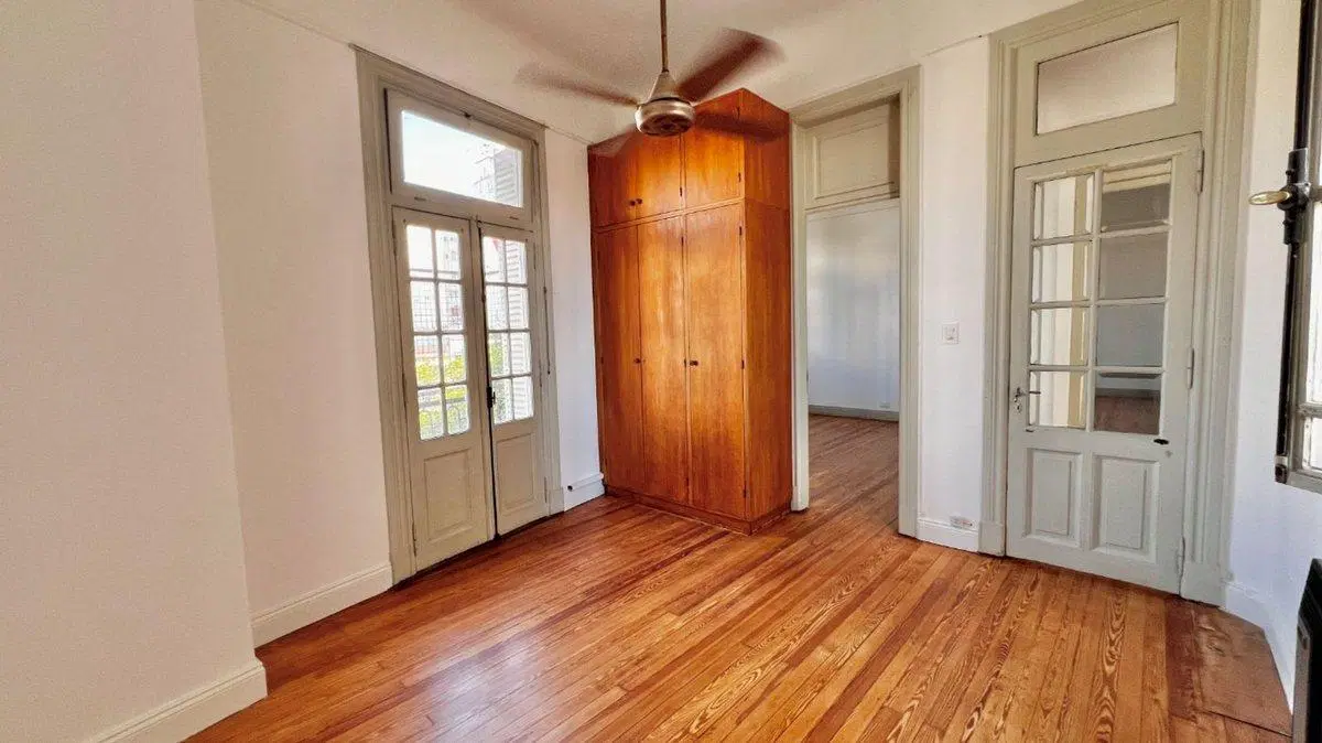Venta Depto 4 amb con balcon en Caballito 4