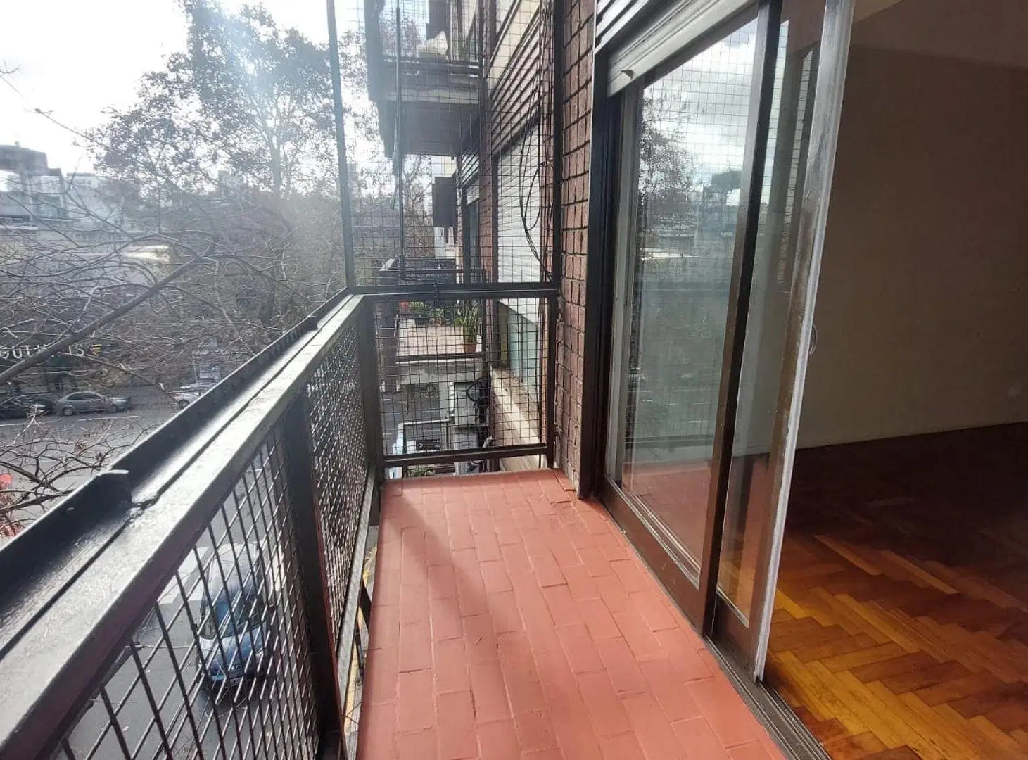 ALQUILER MONOAMBIENTE CON BALCÓN EN BALVANERA 5