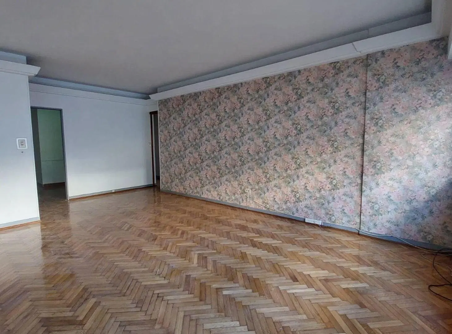VENTA 4 AMBIENTES CON DEPENDENCIA EN BALVANERA 3