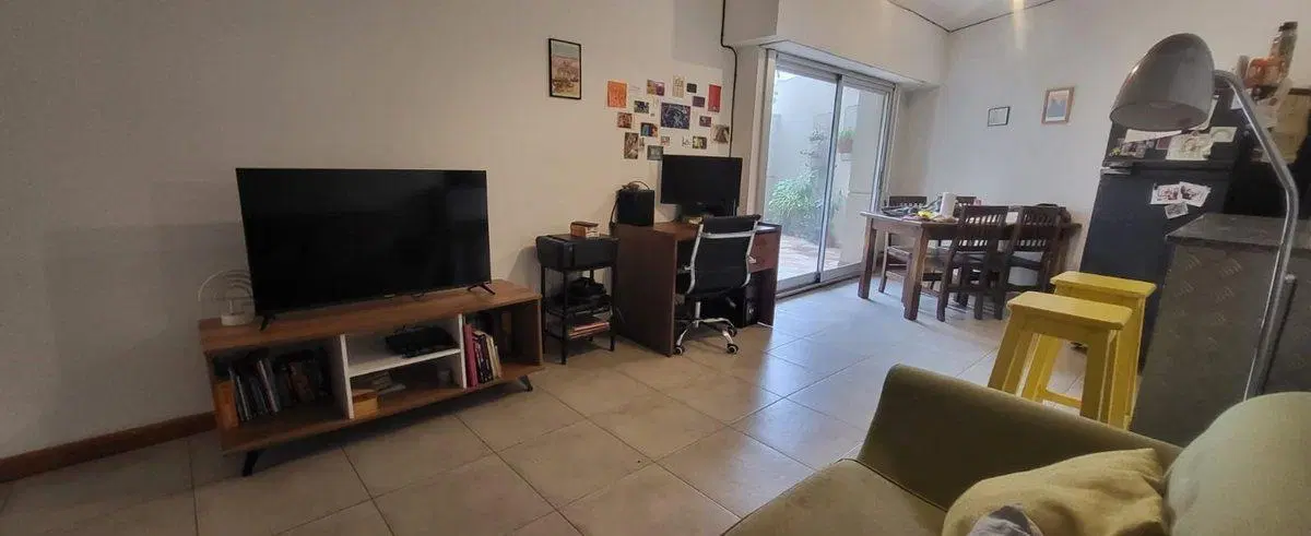 Venta Dto. 2 ambientes. con 2 patios Caballito 3