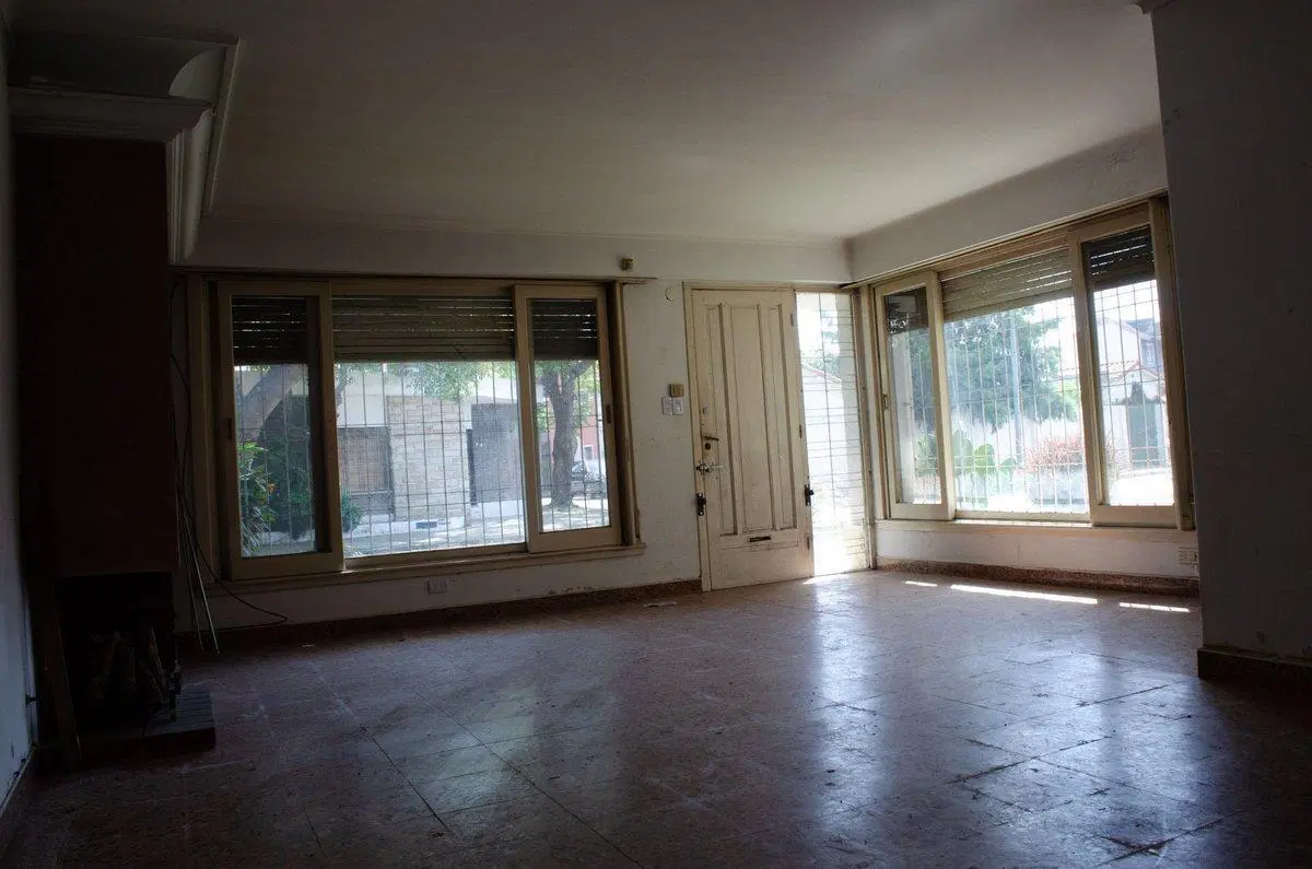 Venta Casa en Cmdte. Franco 50 - Bernal Oeste 3